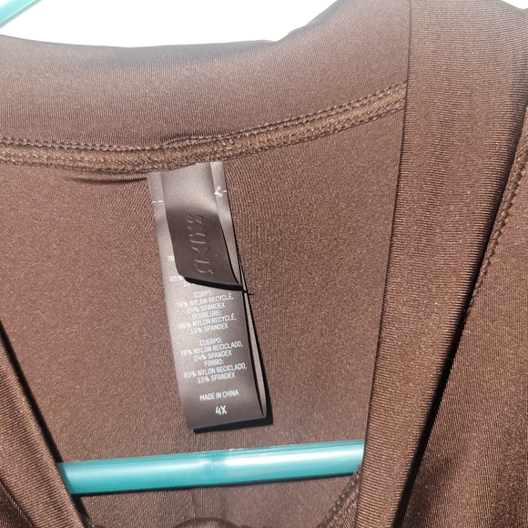 Skims 4x chocolate brown tank onesie - Picture 2 of 6